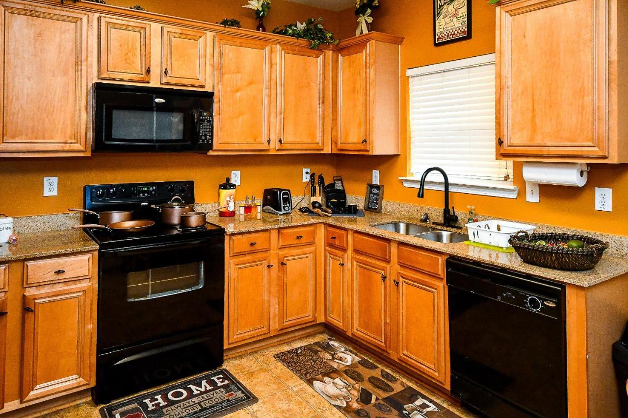 4 - Bed Home With Cali King Bed, 12 Mins To Dtwn Atlanta Exterior foto